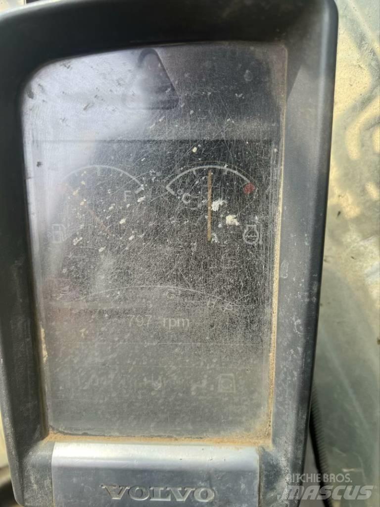 Volvo 480 Верижен екскаватор