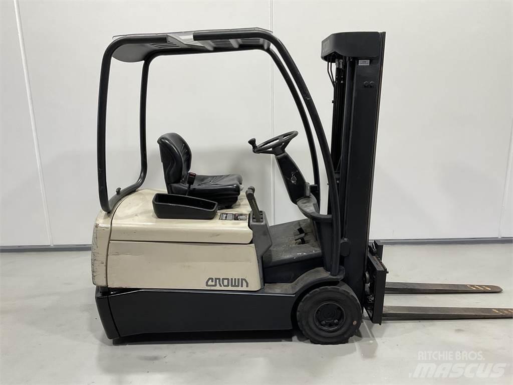 Crown SC3016-1,6 Електрически вилични кари-повдигачи
