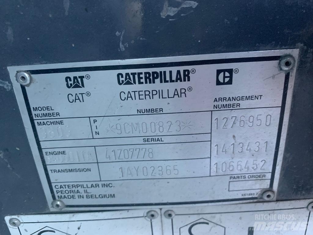 CAT 980 G Колесни товарачи