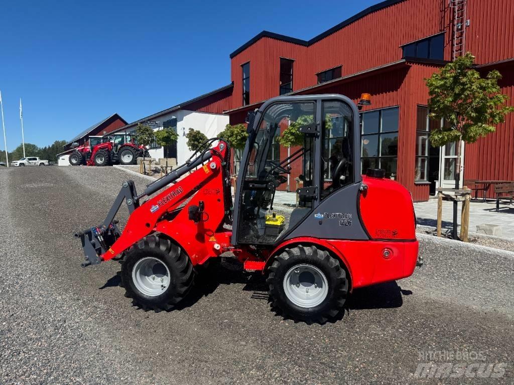 Flexitrac 1226 CAB Многофункционални товарачи