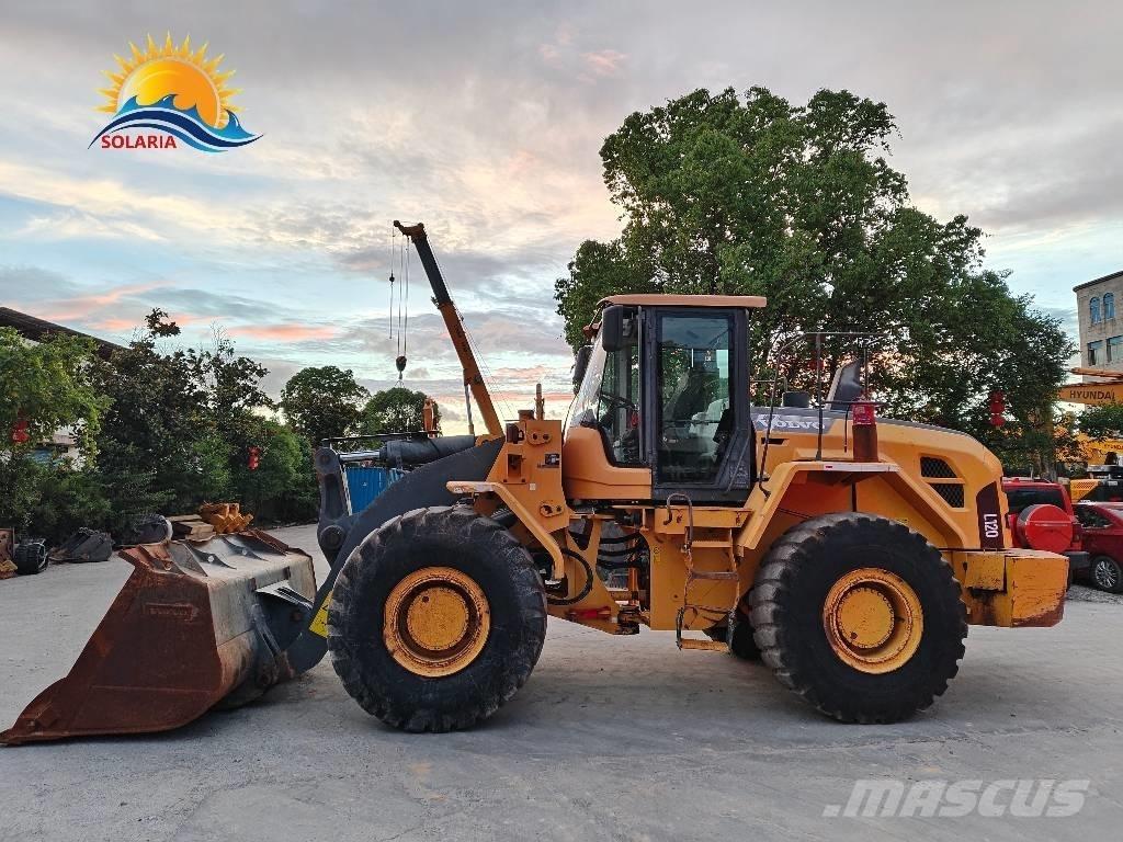 Volvo L 120 Колесни товарачи