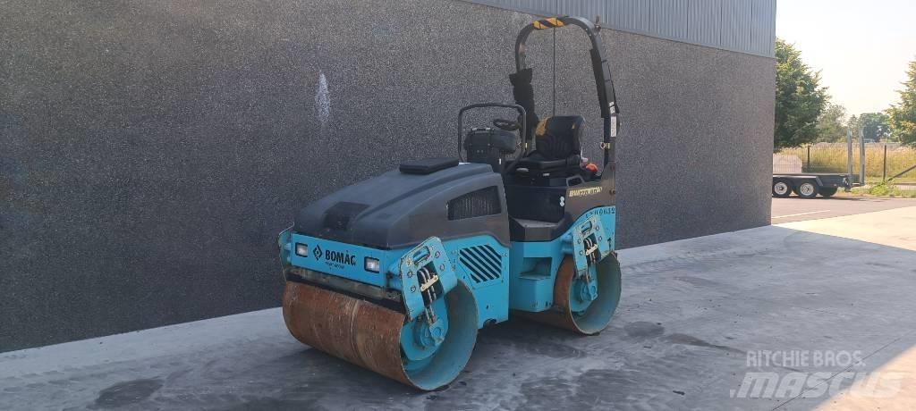 Bomag BW 120 AD-4 Двойни барабанни ролки
