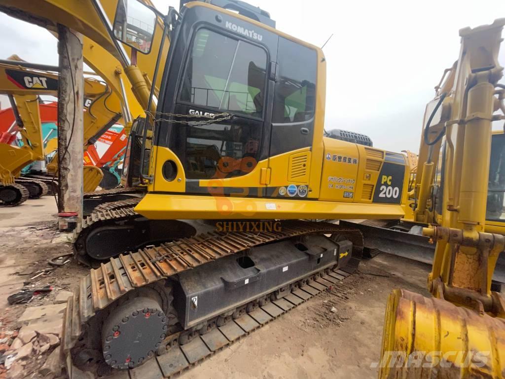 Komatsu PC 200-8 Верижен екскаватор