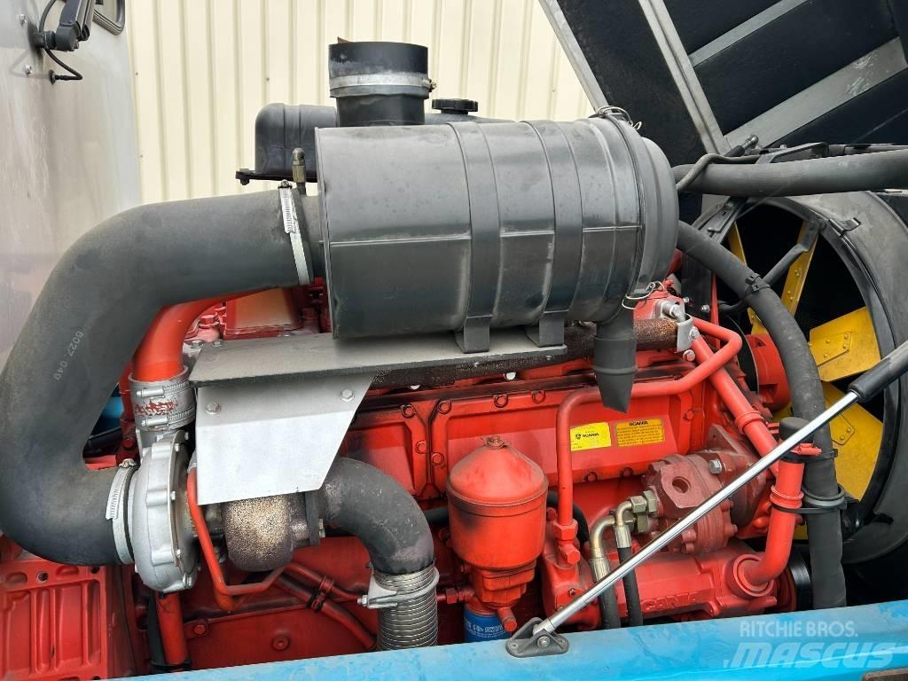 SMV 15-1200A Дизелови камиони