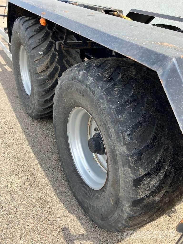 Metaltech MT 20-24 Ремаркета за бали