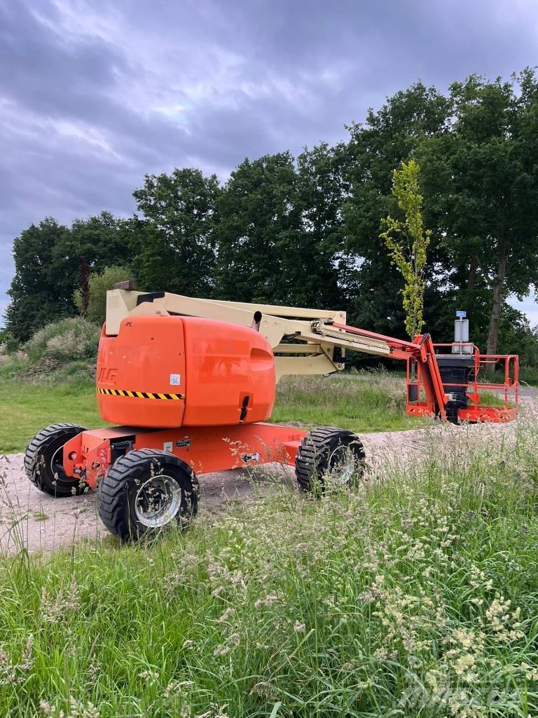 JLG 510 AJ Съчленени стрелови подемници