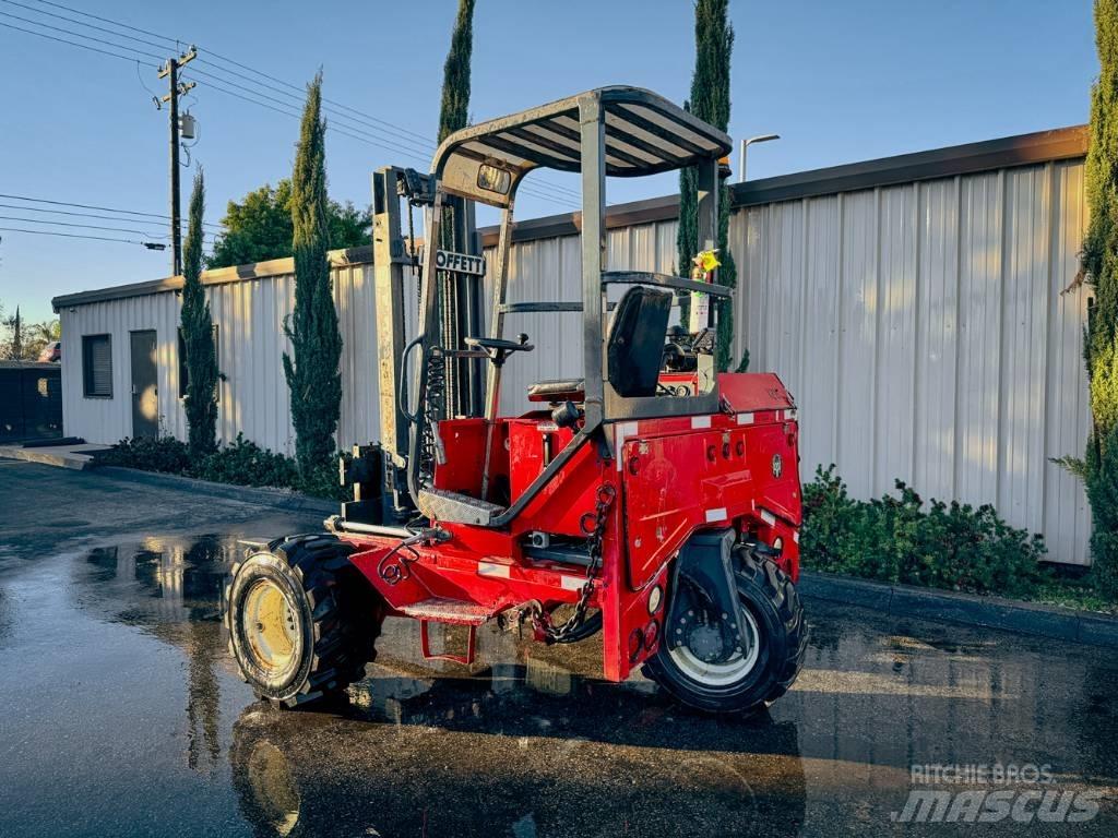 Moffett M5000 Моторизирани високоповдигачи с открити платформи