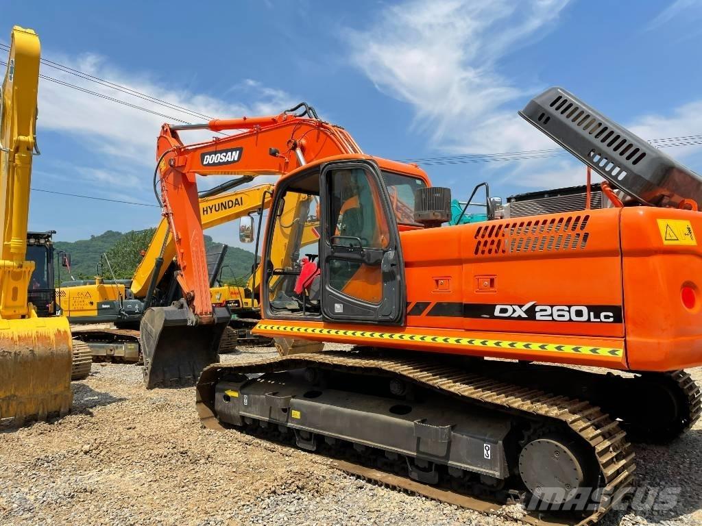 Doosan DX 260 Верижен екскаватор