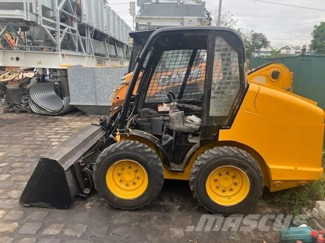 JCB 170 Мини товарачи
