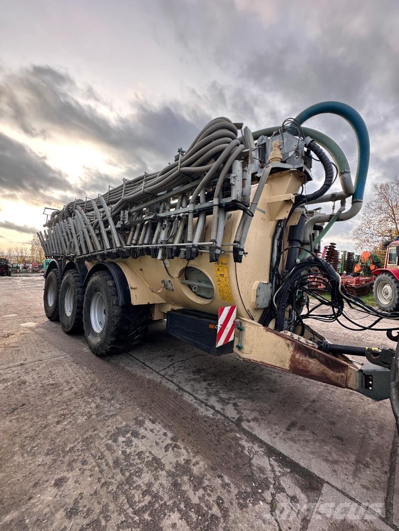 Samson PG 25 Напоителни системи