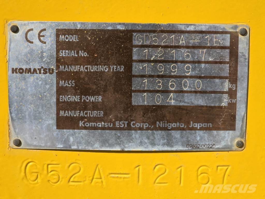 Komatsu GD 521 A-1 Грейдери