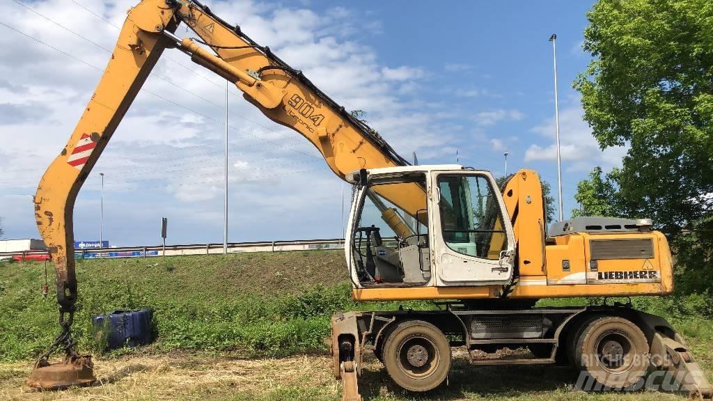 Liebherr A 904 C Колесни екскаватори