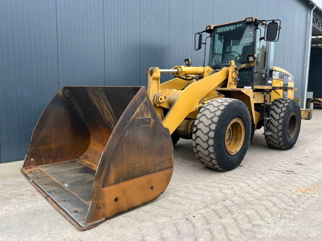 CAT 938G Колесни товарачи