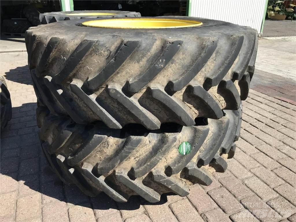 BKT 650/85R42 Колелета/Гуми