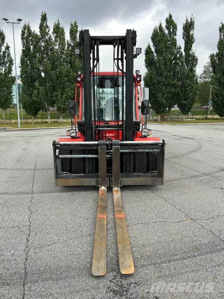 Hyundai 80D-7E Дизелови камиони
