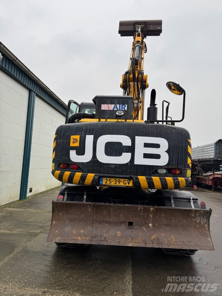 JCB 140w Верижен екскаватор