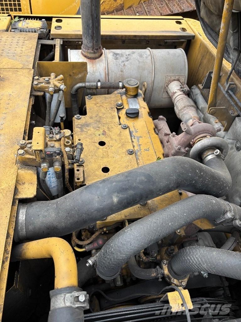 CAT 320 D L Верижен екскаватор