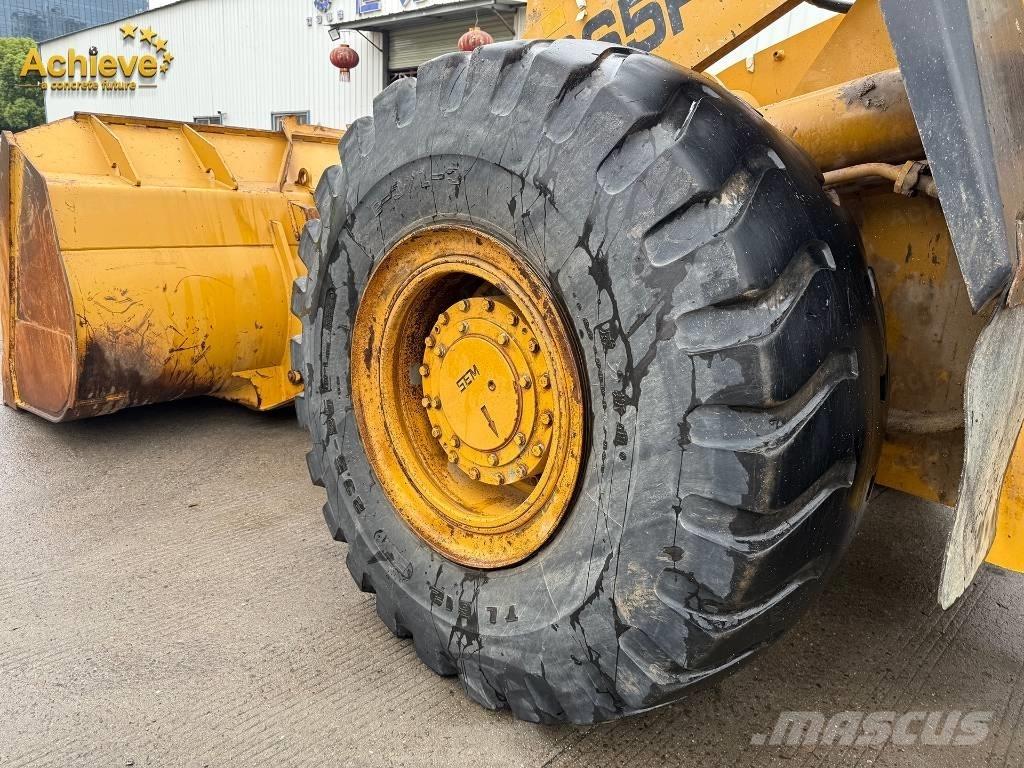 SEM 655F Колесни товарачи