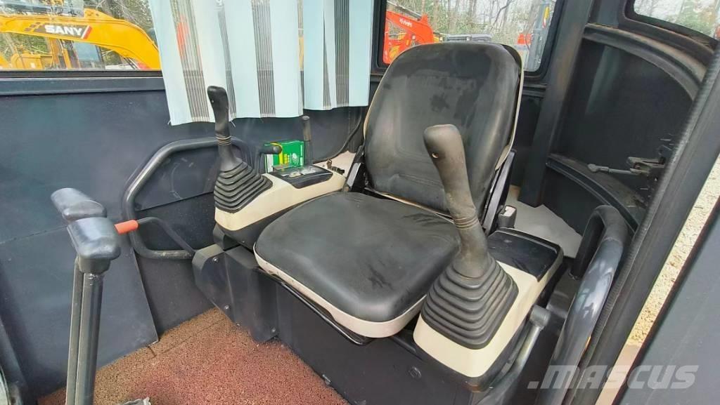 Komatsu PC 35 MR-3 Мини екскаватори < 7 т