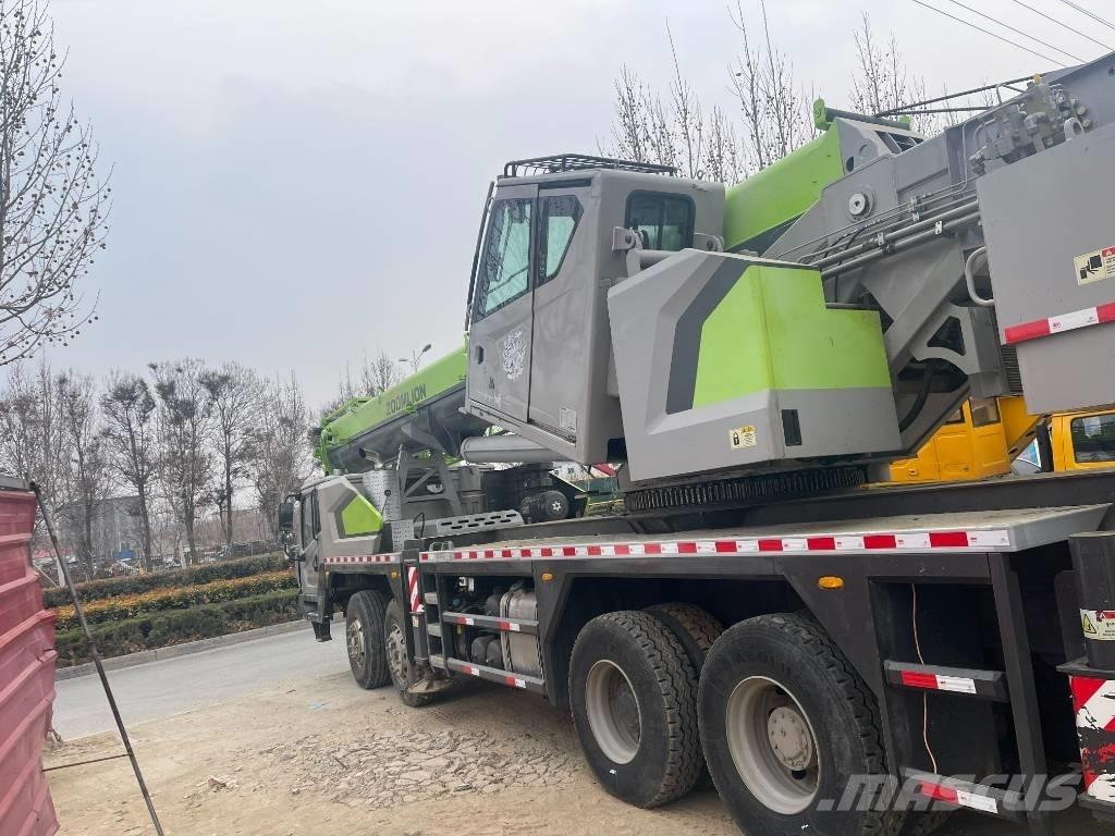 Zoomlion ZTC 500 V Всъдеходни кранове