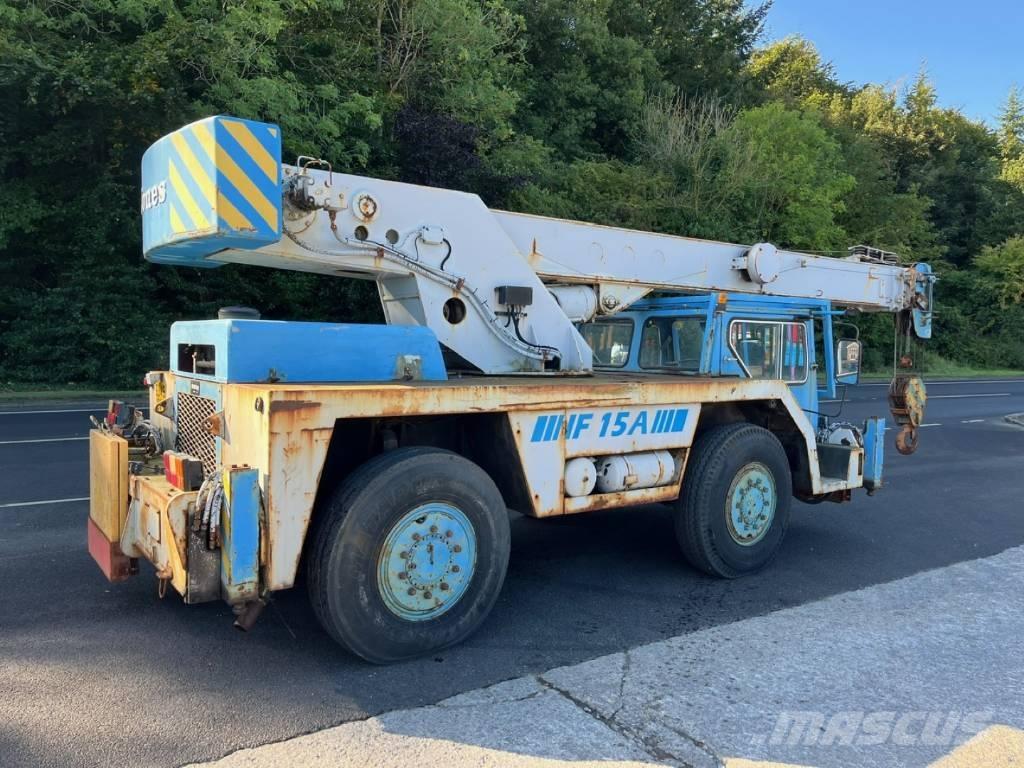 Jones IF 15AT Всъдеходни кранове