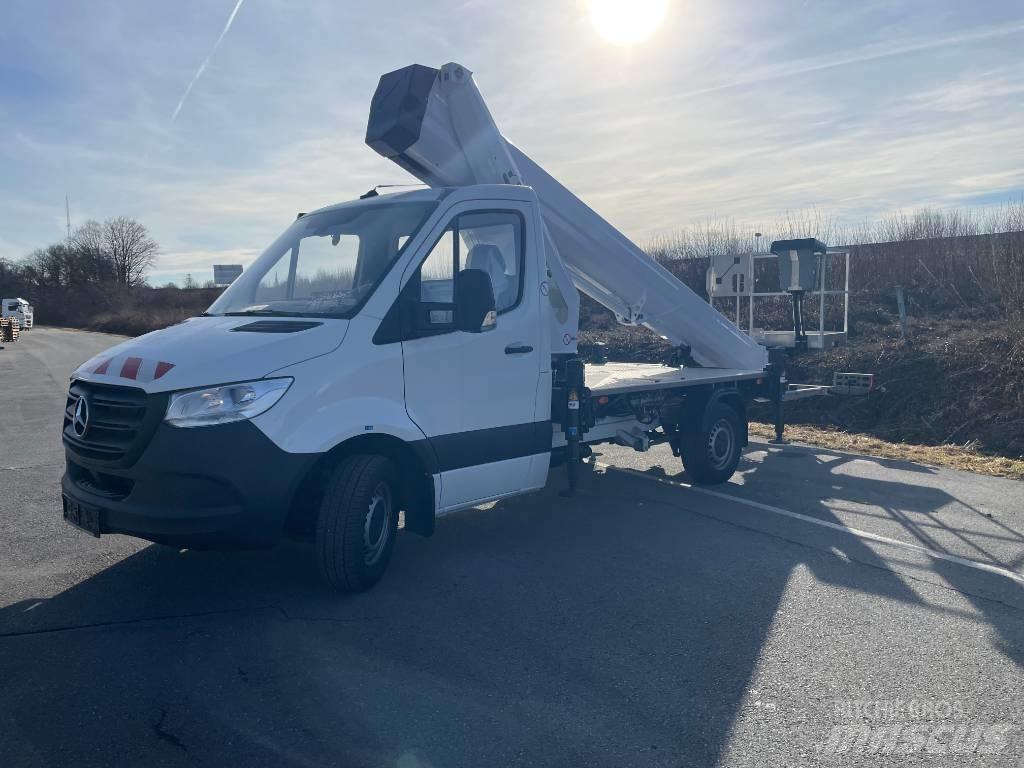 Ruthmann TB 300 Моторизирани платформи с талига