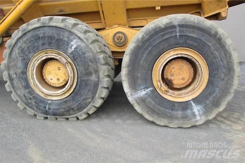 Bell B40D 6X6 Дъмпери/моторни превозни средства