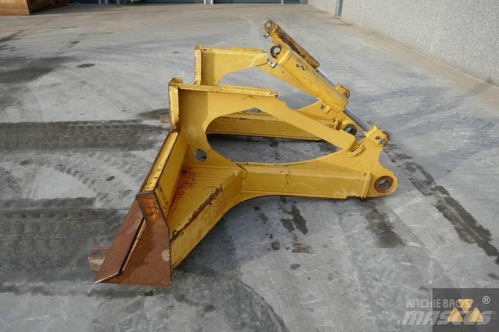 CAT Skidder blade Остриета