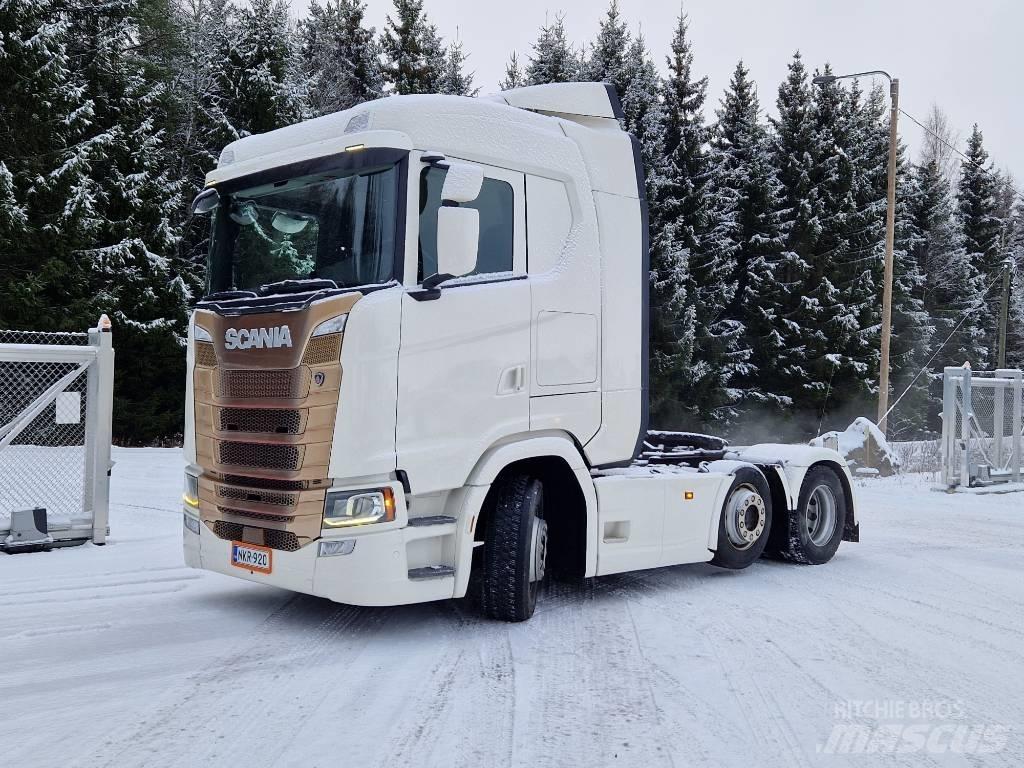 Scania S500 6x2/4 Влекачи
