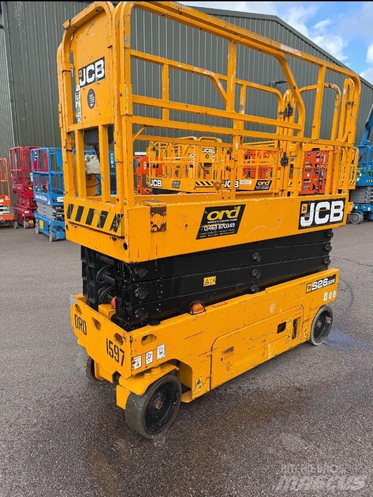 JCB S 2632 E Ножични работни платформи