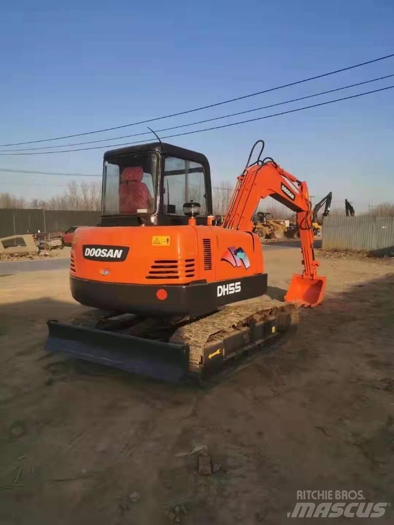 Doosan DH55 Верижен екскаватор