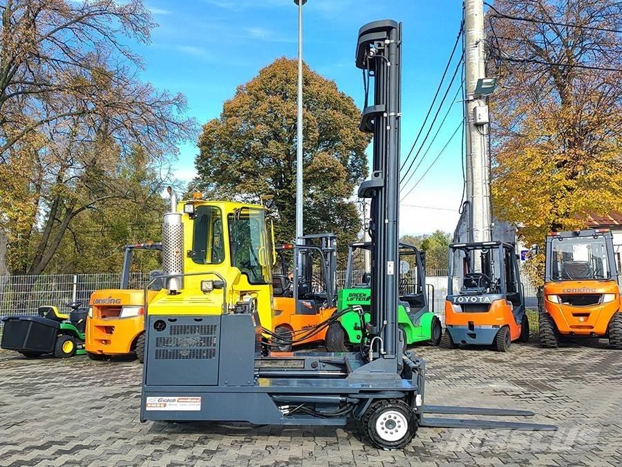 Combilift C4000 Повдигач с движение в 4 посоки