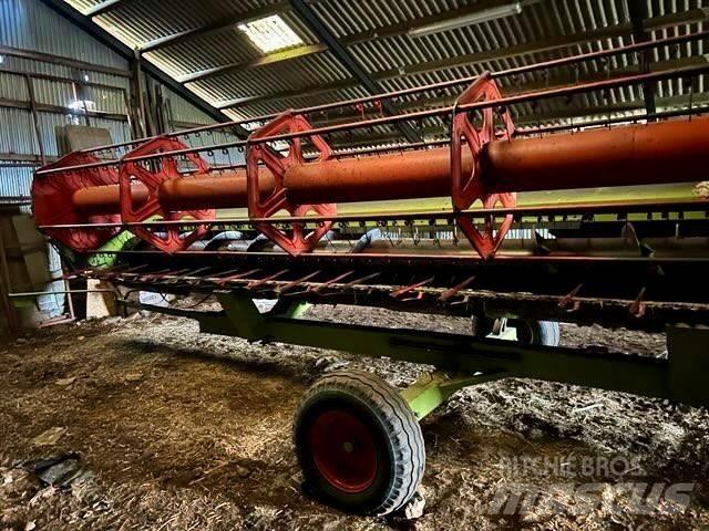 CLAAS Lexion 460 Комбайни