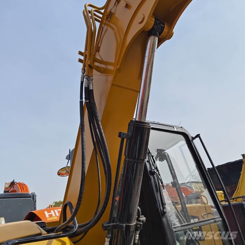 CAT 308 D Средни екскаватори 7т - 12т