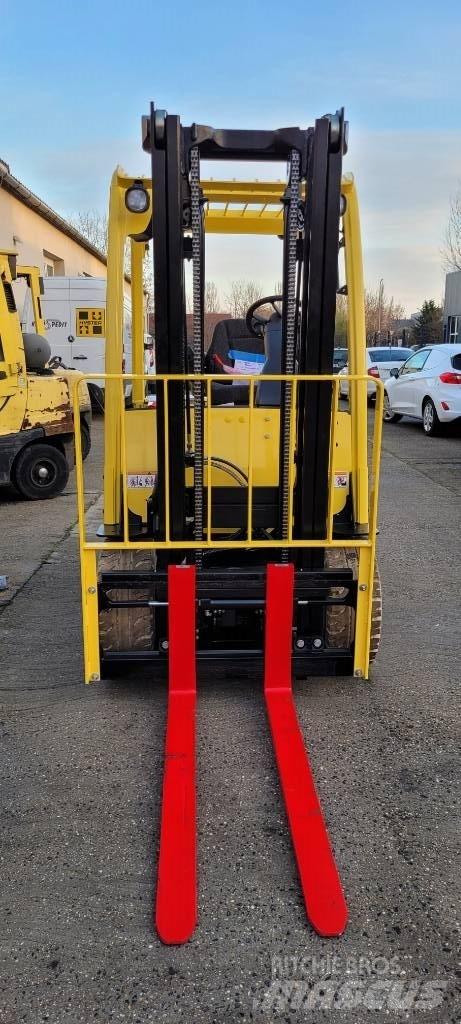 Hyster J2.5XN Електрически вилични кари-повдигачи