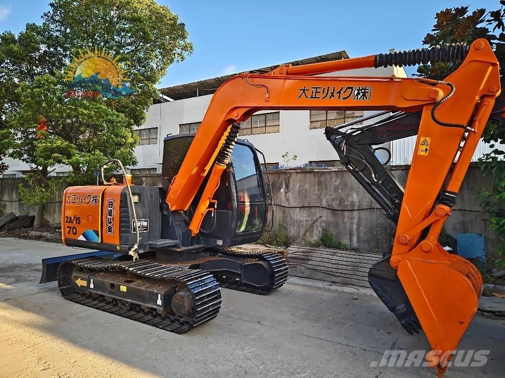 Hitachi ZX 70 Средни екскаватори 7т - 12т