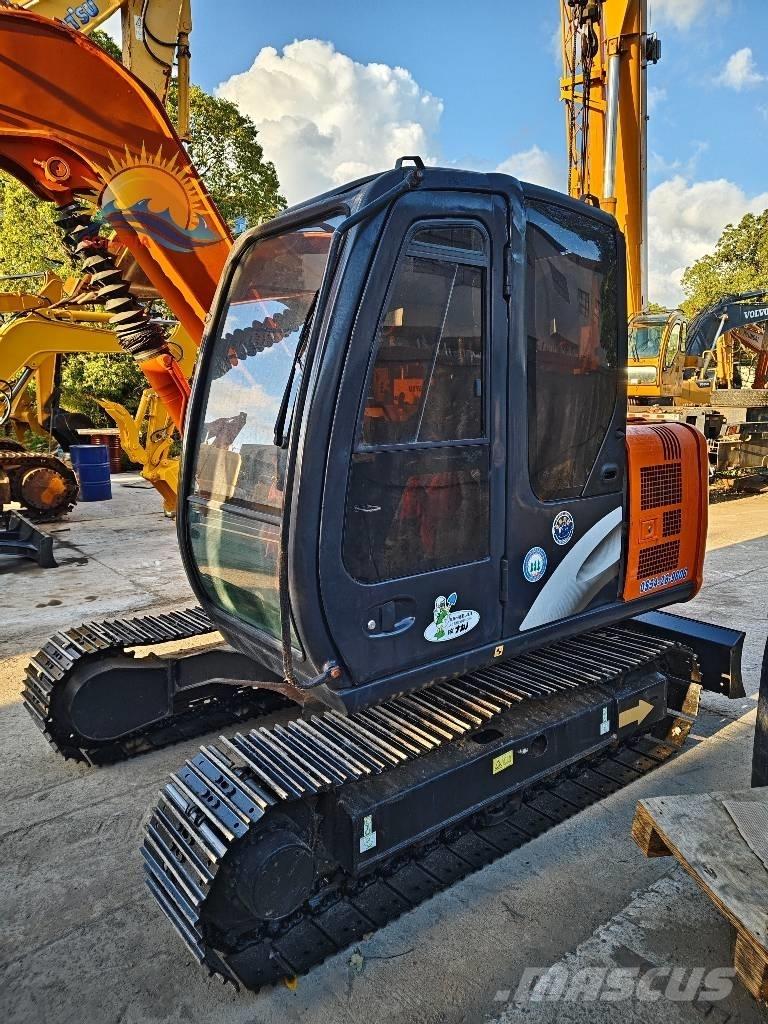 Hitachi ZX 70 Средни екскаватори 7т - 12т