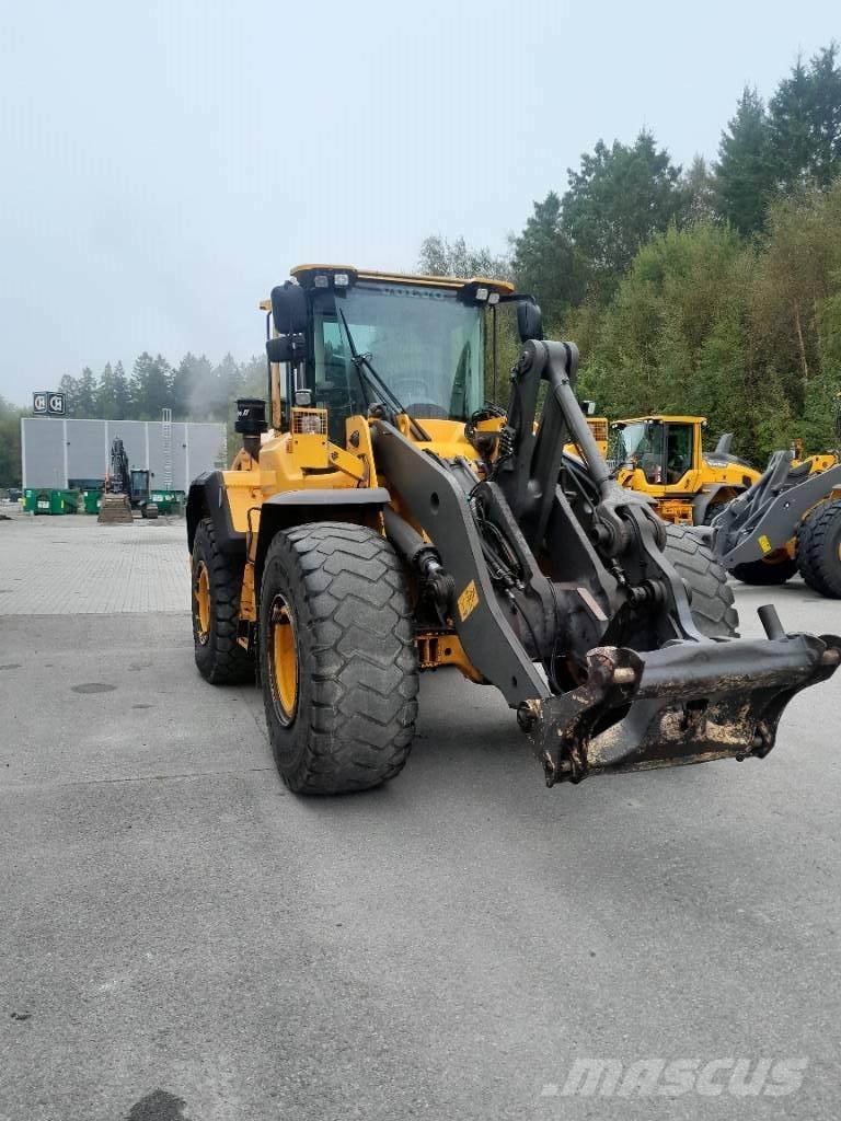 Volvo L120G Колесни товарачи
