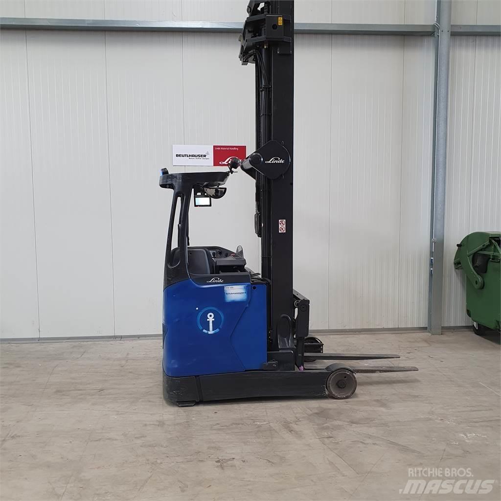 Linde R16HD Ретрак/ Високоповдигач с изместване на вилката напред
