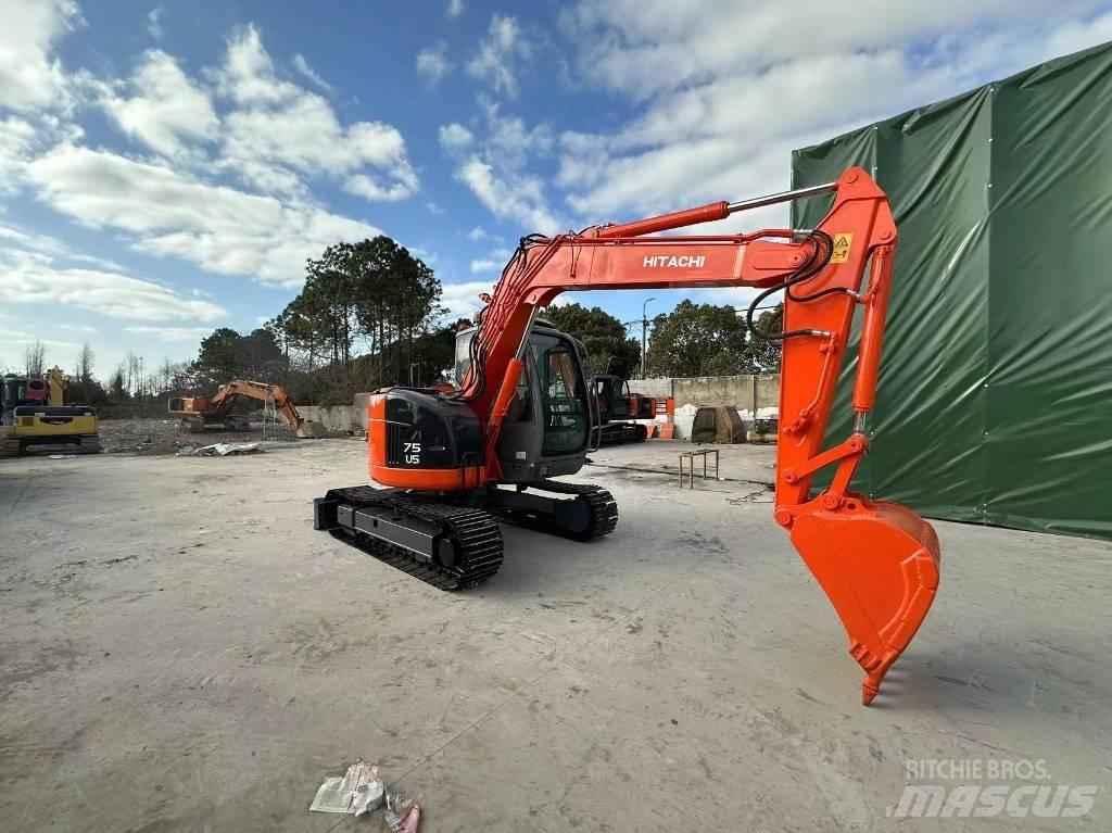 Hitachi ZX75US Мини екскаватори < 7 т