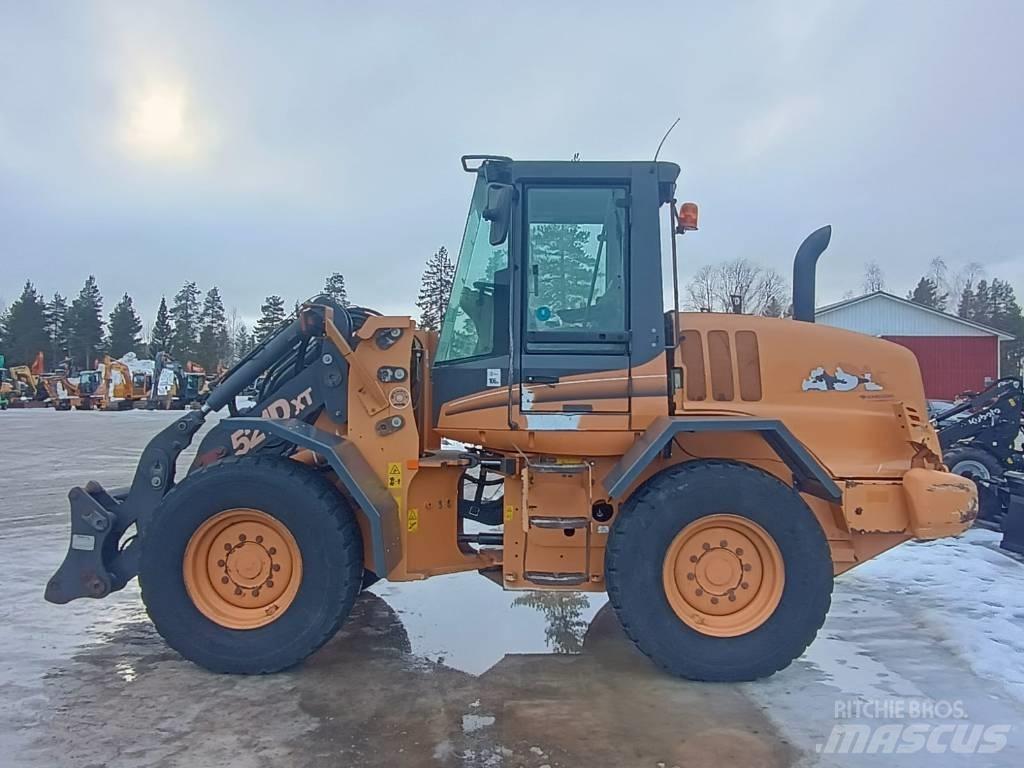 CASE 521D XT Колесни товарачи
