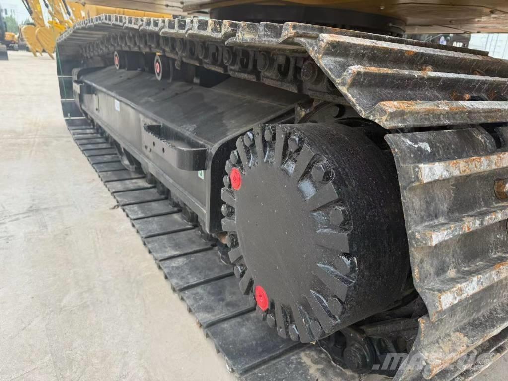 CAT 320 D Верижен екскаватор