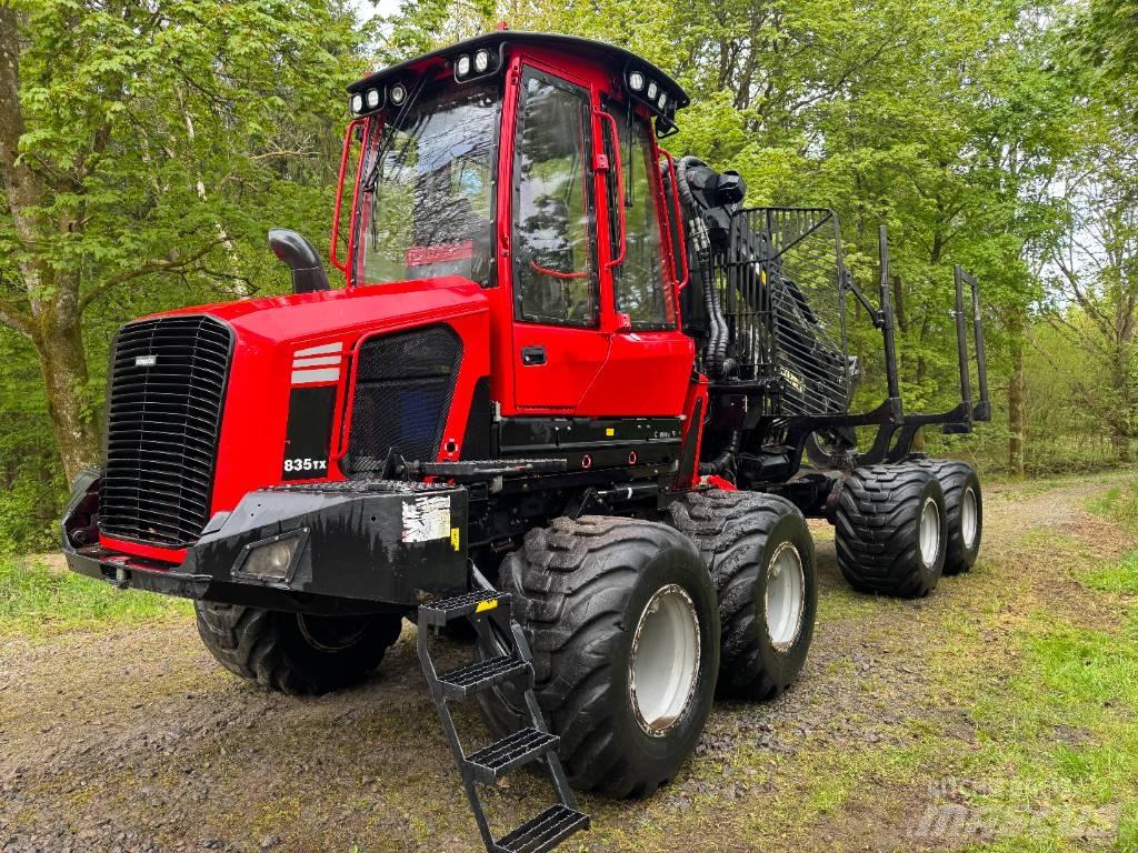 Komatsu 835 TX Форуардери