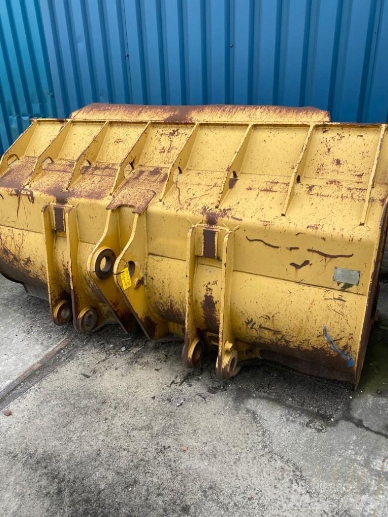 CAT 963 bucket  C/D/K Верижен товарач