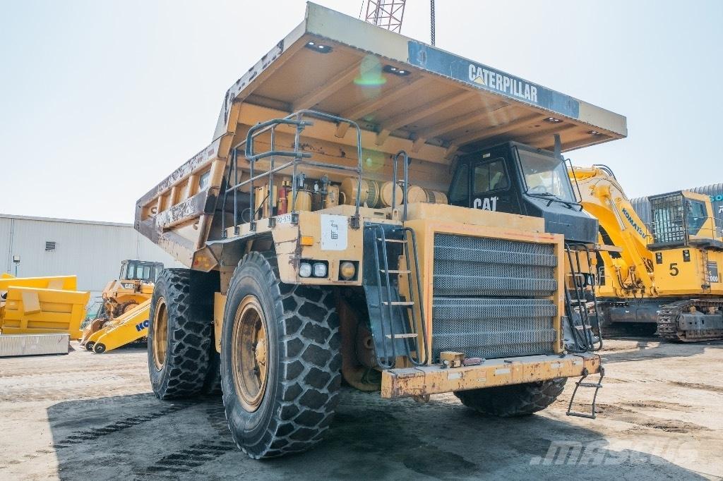 CAT 777 D Твърди самосвали
