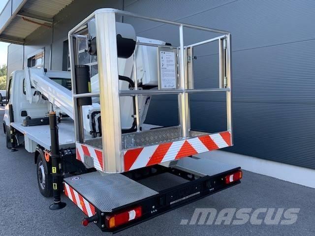 VERSALIFT VTX-240.3 Моторизирани платформи с талига