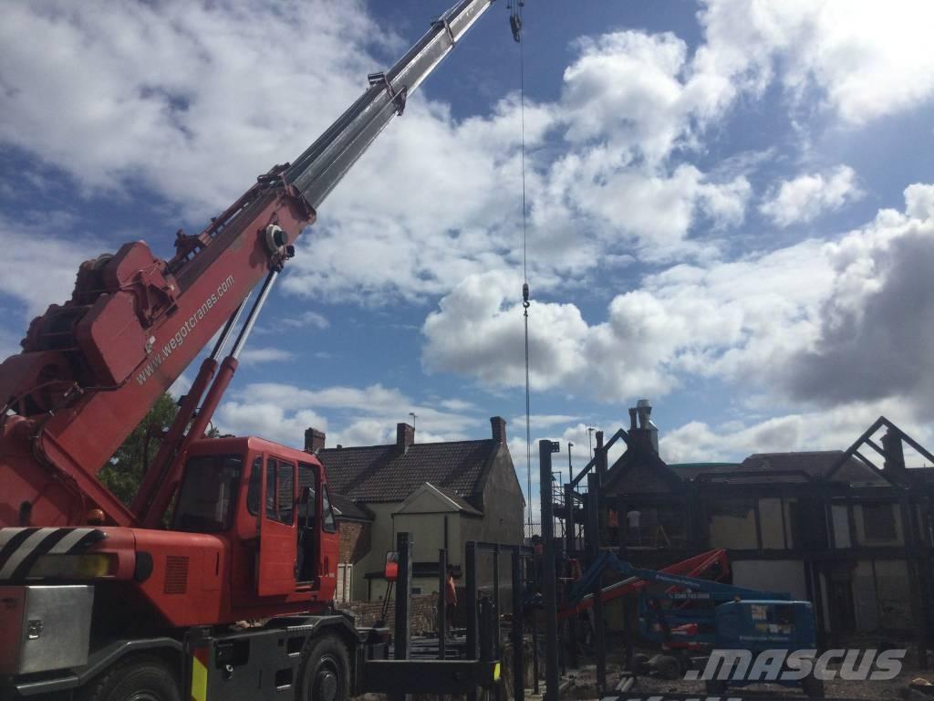 Kobelco rk200-2 Всъдеходни кранове