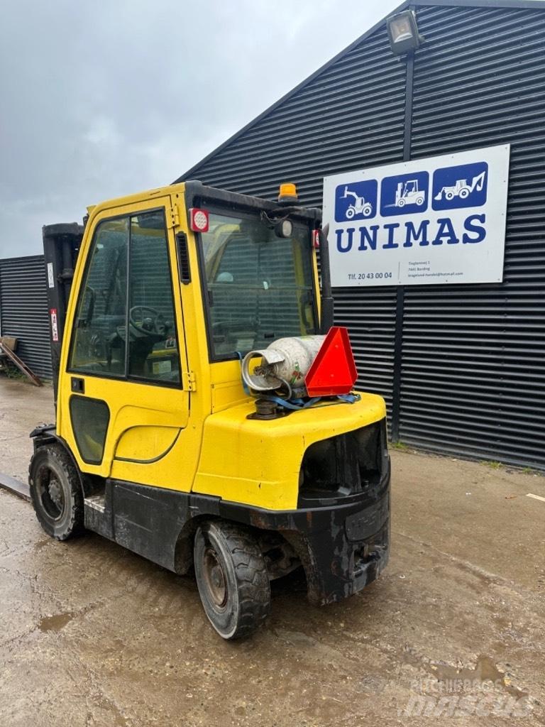 Hyster H3.0FT Камиони с АГУ