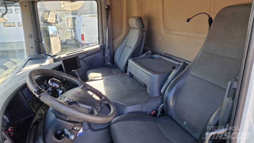 Scania P410 6X2 Камиони с кран с кука