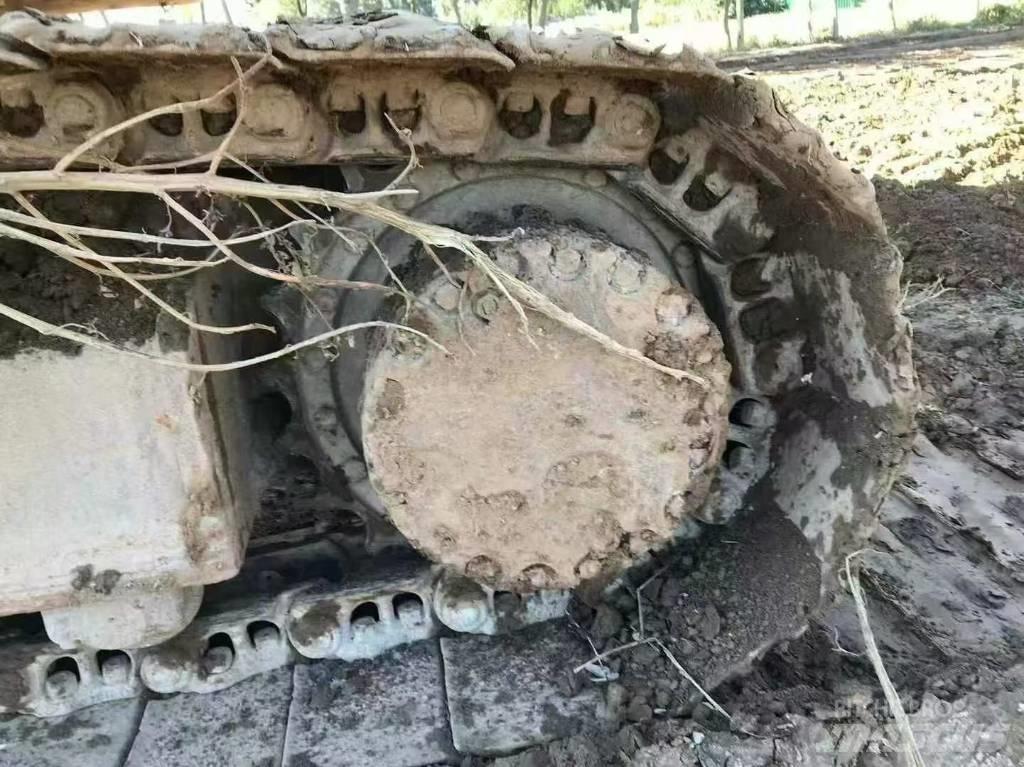 Komatsu PC 210 Верижен екскаватор